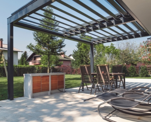 İzmir Rolling roof pergola sistemi alanında Türkiyenin en iyisi